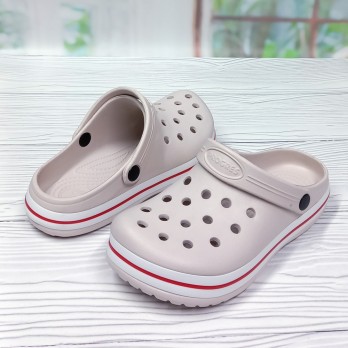 Женские бежевые кроксы Progres