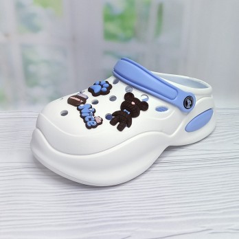 Белые женские кроксы на платформе