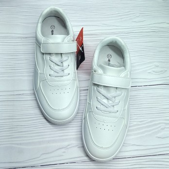 Кроссовки, тм Apawwa, белые, для девочки.