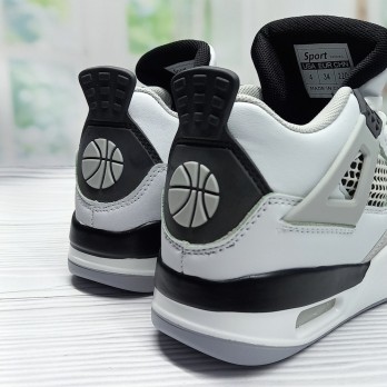 кроссовки вид сзади, кроссовки для мальчика