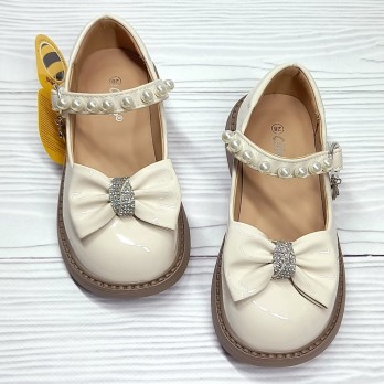 Лаковые детские туфли, бежевого цвета, для девочки, украшены бантиком, тм Clibee.