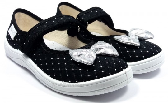 Тапочки на липучках для девочки