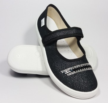 Тапочки на липучках со стразами