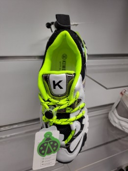 Кроссовки белого цвета, сетка, для мальчика