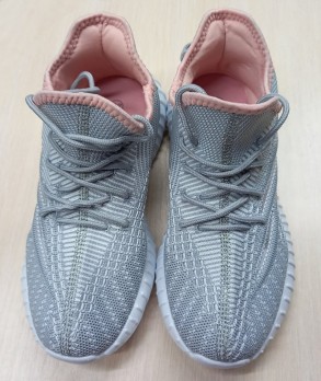 Серые кроссовки на шнурках, сетка