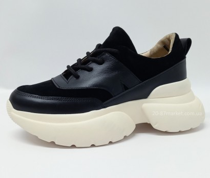 Женские кожаные кроссовки