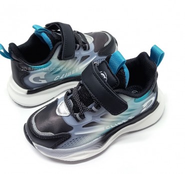 Кроссовки на липучках для мальчиков