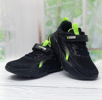 Кросівки для хлопчика, застібки на липучках