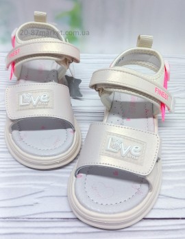 кожаные босоножки для девочки, полнота регулируется липучкой