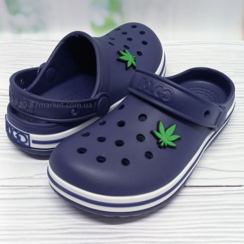 Кроксы сабо для мальчика, украшение: джибитсы - зелёный листик